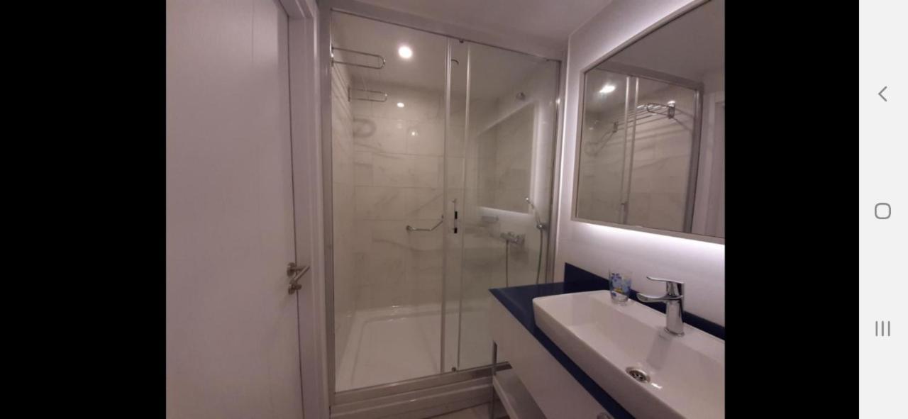 Orbi Apartments С Прекрасным Видом バトゥーミ エクステリア 写真
